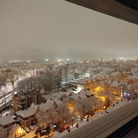 Superbe Appartement Colmar Avec Vue Et Jacuzzi エクステリア 写真